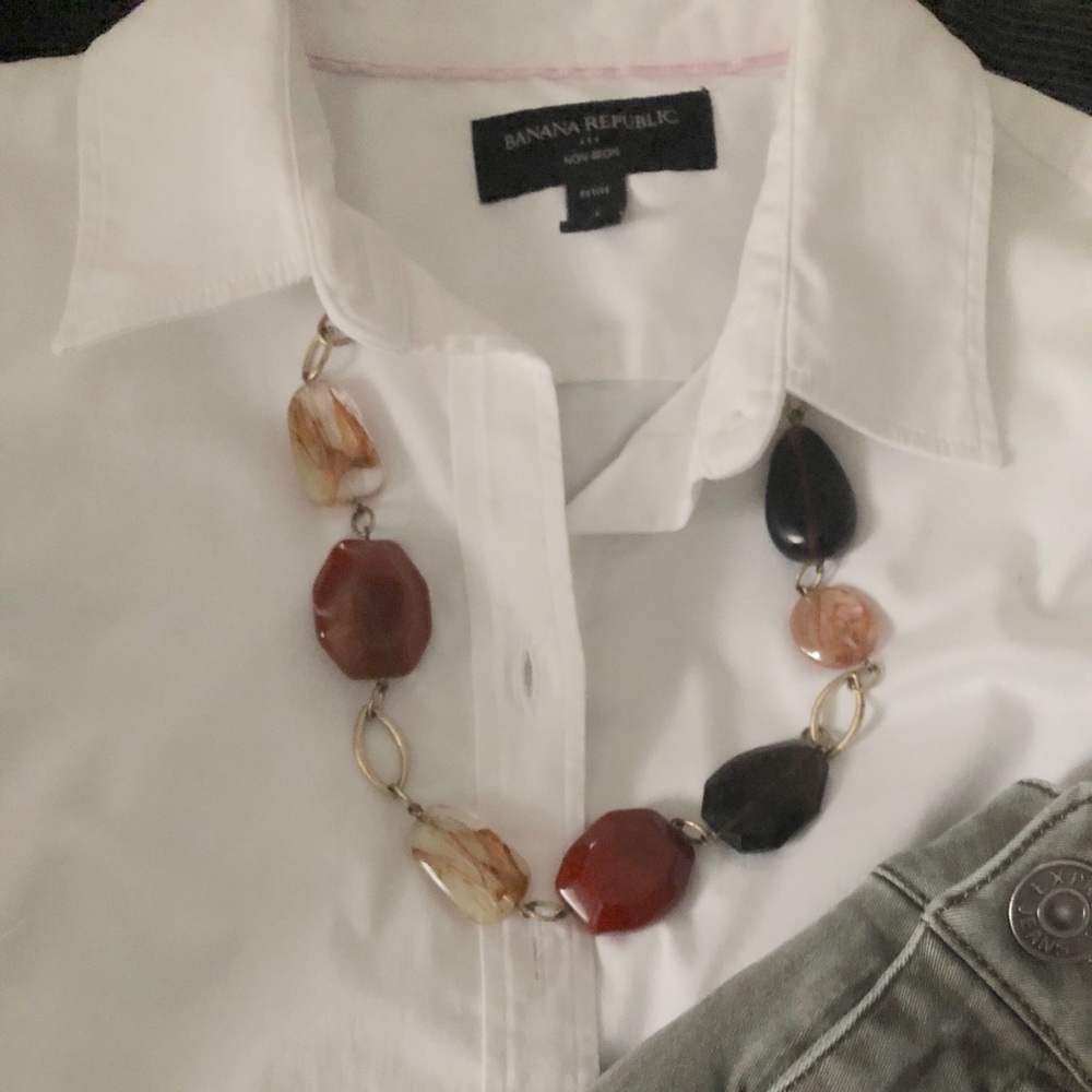 Statement necklace! Earth tones 💥